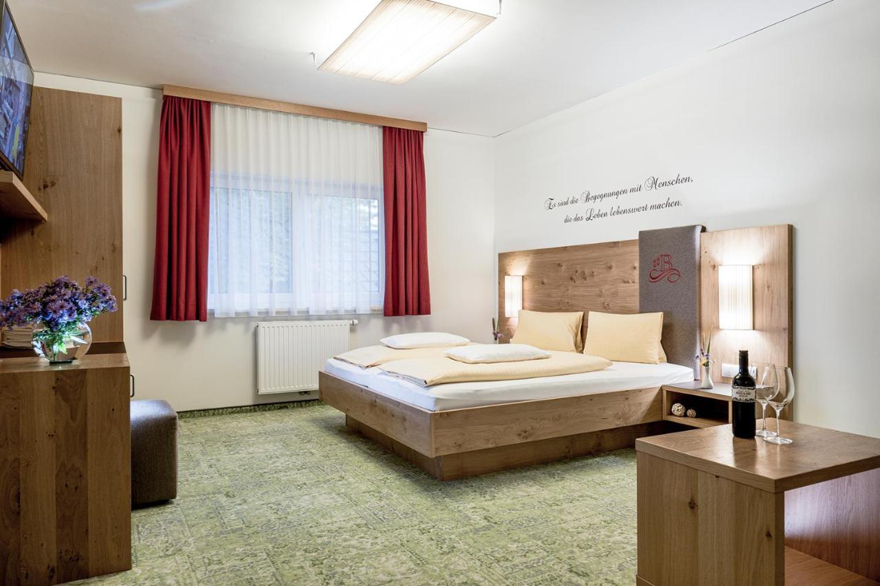 Die Barbara Appartements & Zimmer Schladming Zewnętrze zdjęcie